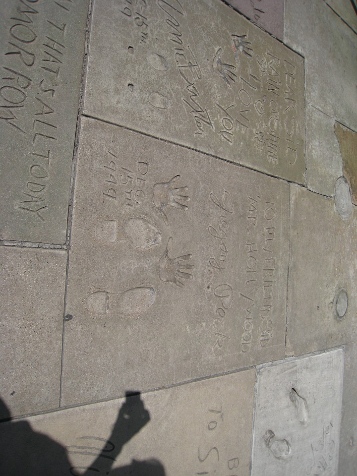 1326 California 2008-03 LA Scene.jpg - A visit to the Los Angeles California area in March of 2008. Activities ranged from Monets at the Getty, street hawkers at Venice Beach, movie look-alikes at Grauman's Chinese Theatre, to the Mission at San Juan Capistrano.